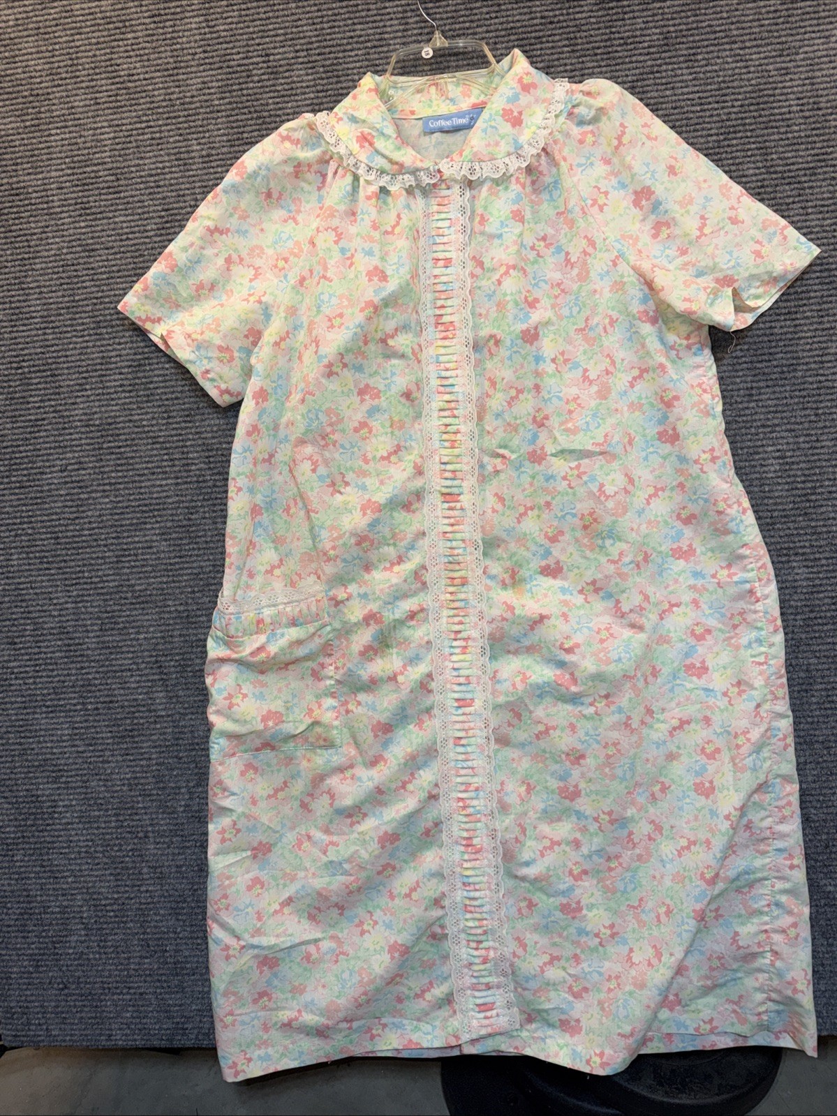 Vintage Coffee Time Floral House Dress Muumuu Cottagecore Snap Front Pastel