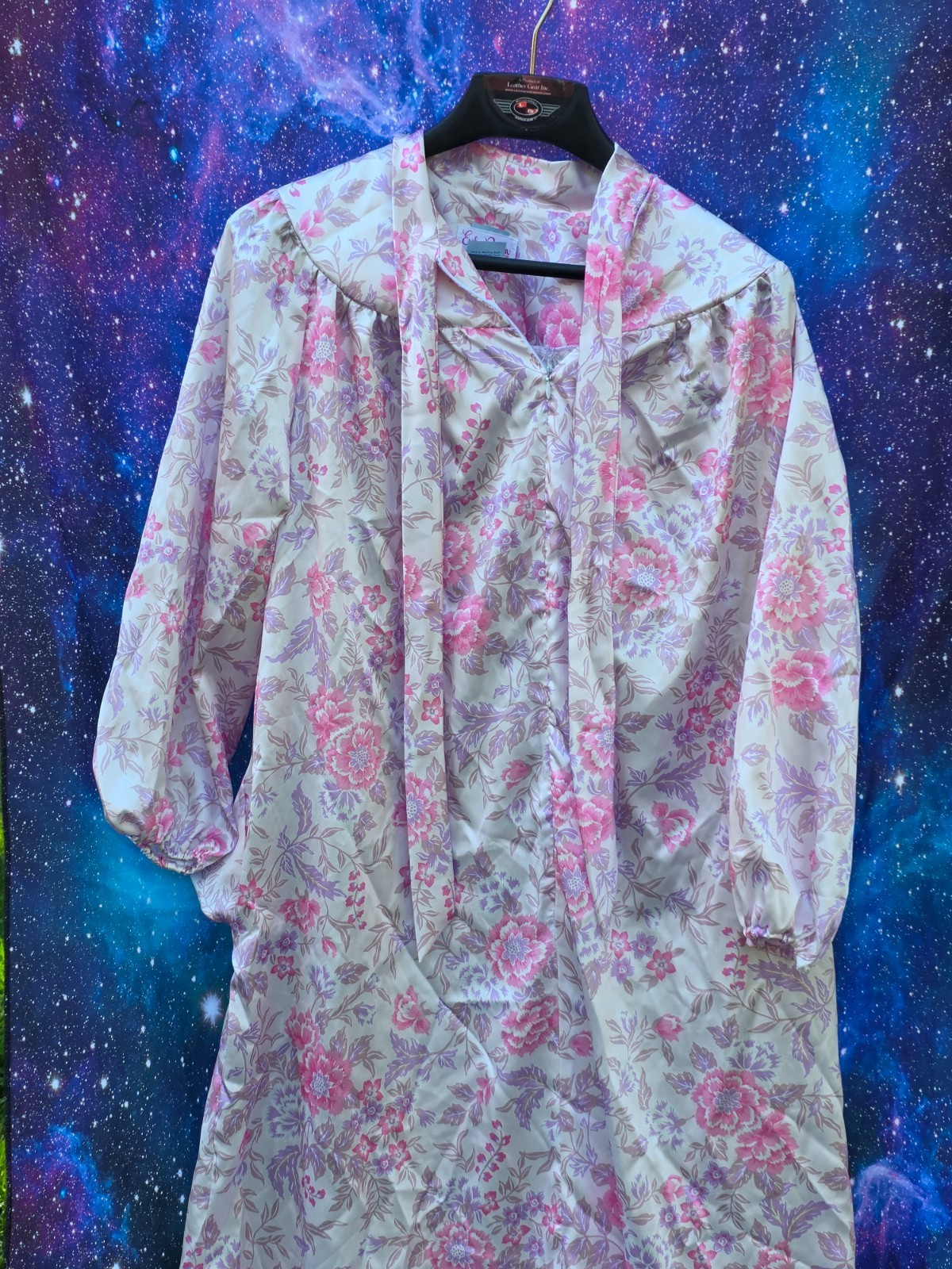 Vintage Evelyn Pearson Pink Floral flowers nightGown night gown Robe medium