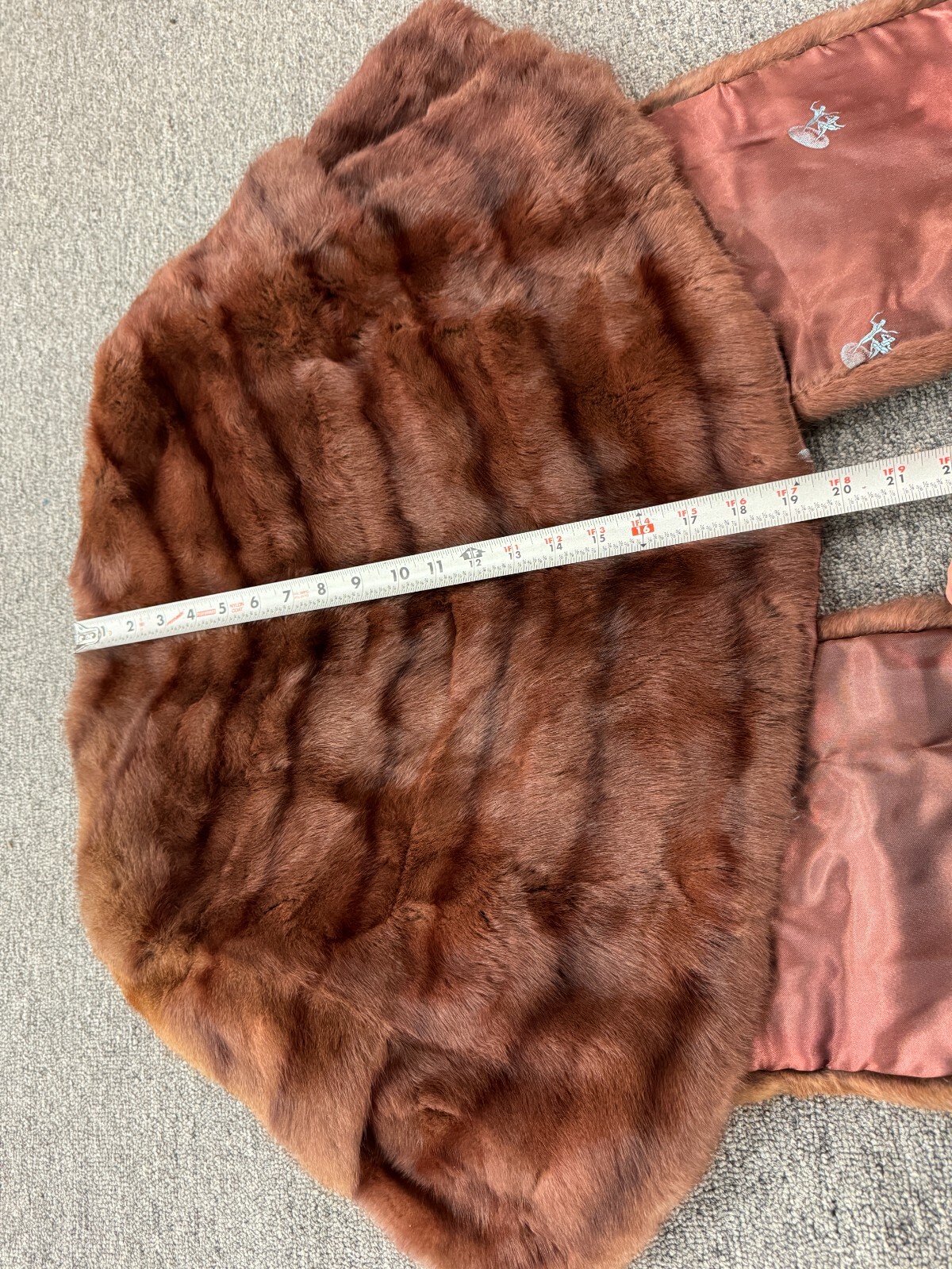 Kaufmans Furs Louisville KY Brown Mink Fisher Fur 16″ Shoulder Shrug Stole Wrap