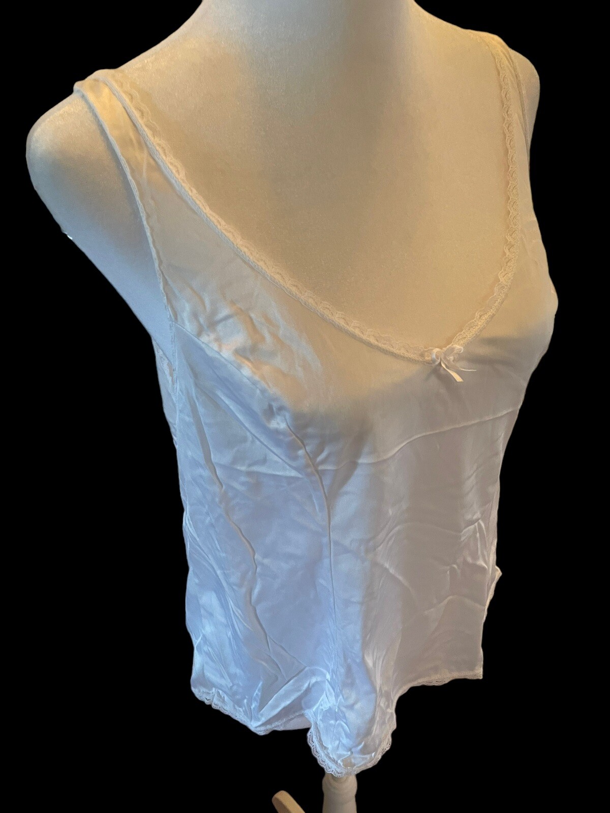 Vintage Vasserette V-Neck Cami Top Lace Trim Size Large White 100% Nylon Stretch