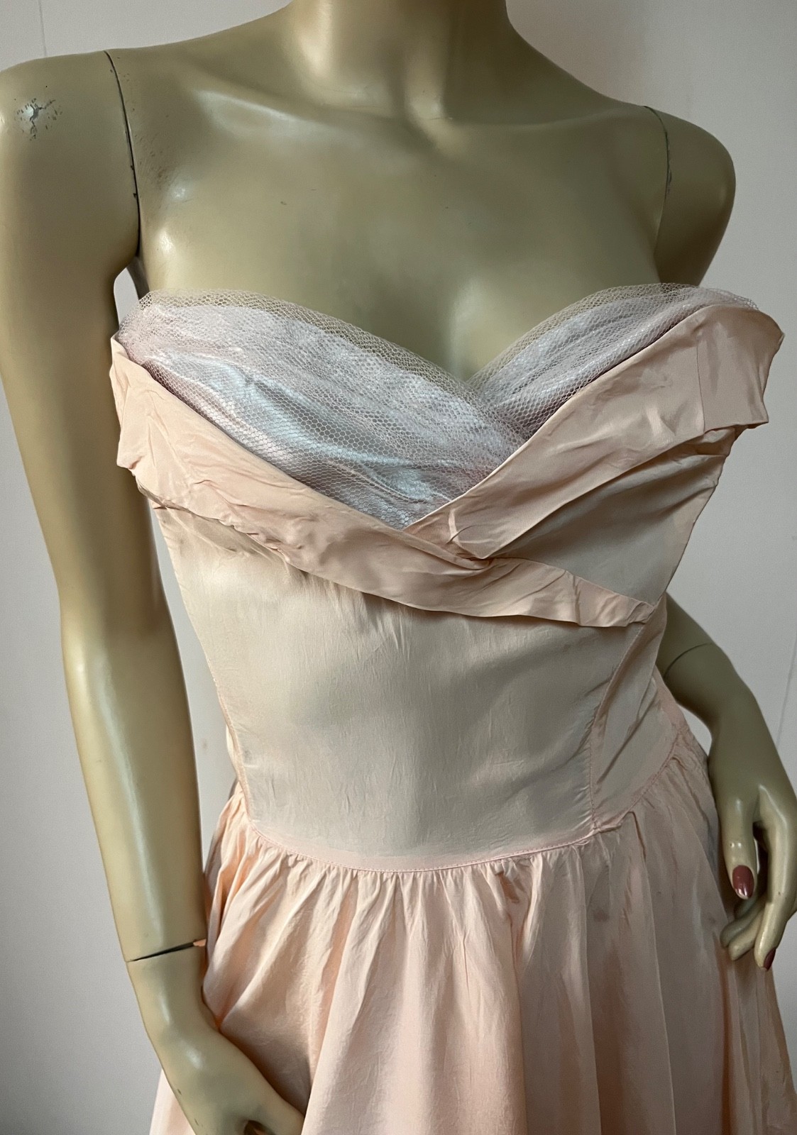 Vintage 1950s Emma Domb Peachy Pink Pearl Grey Cupcake Ball Gown Dress Bust 34