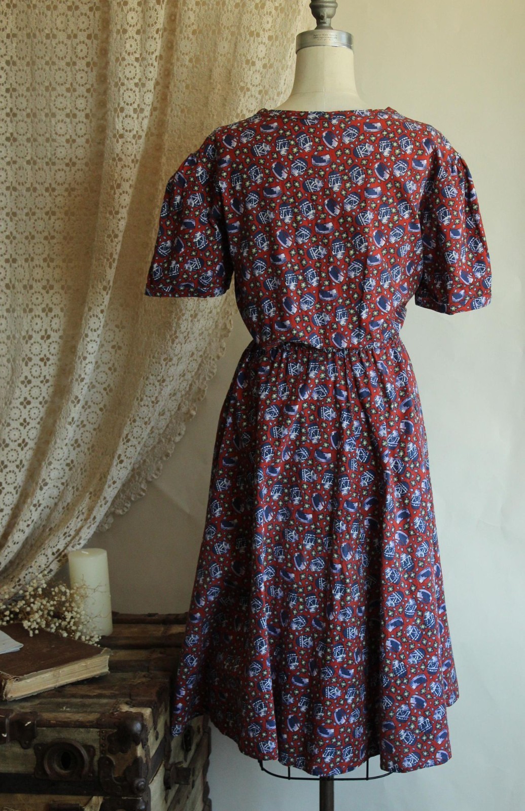 Vintage 1980’s Shirtwaist Dress, Volup 1950s Style Ginger Jar Novelty Print Midi