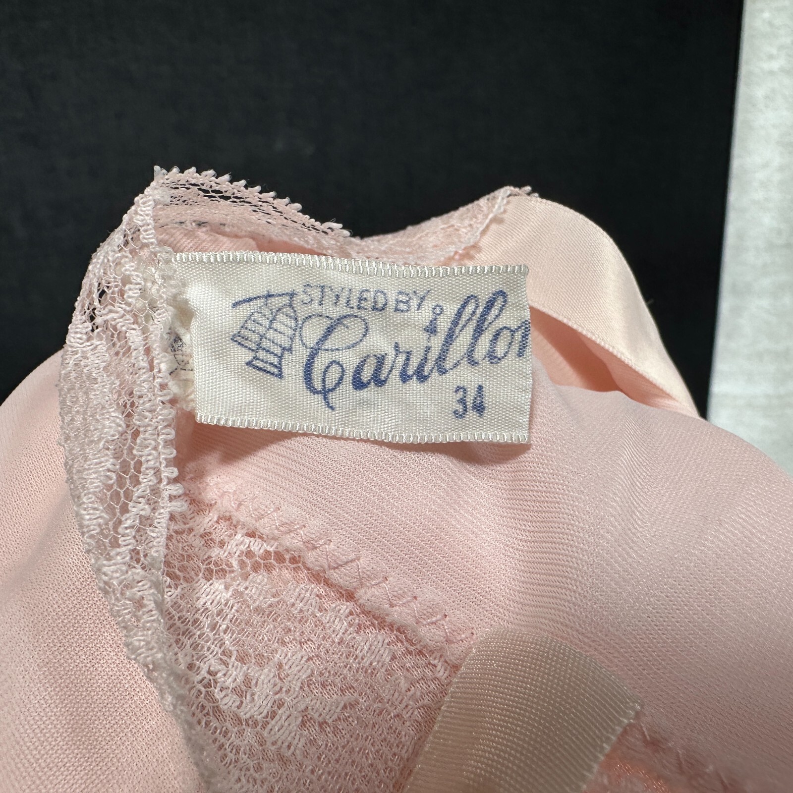 Pretty Vintage full slip Chiffon Doves & Lace CARILLON 34 Pink Embroidered 1950s