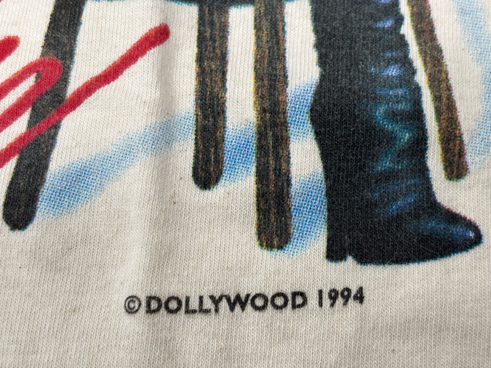Vintage 1994 Dollywood Dolly Parton T-Shirt – Size Large Beige Delta Cotton