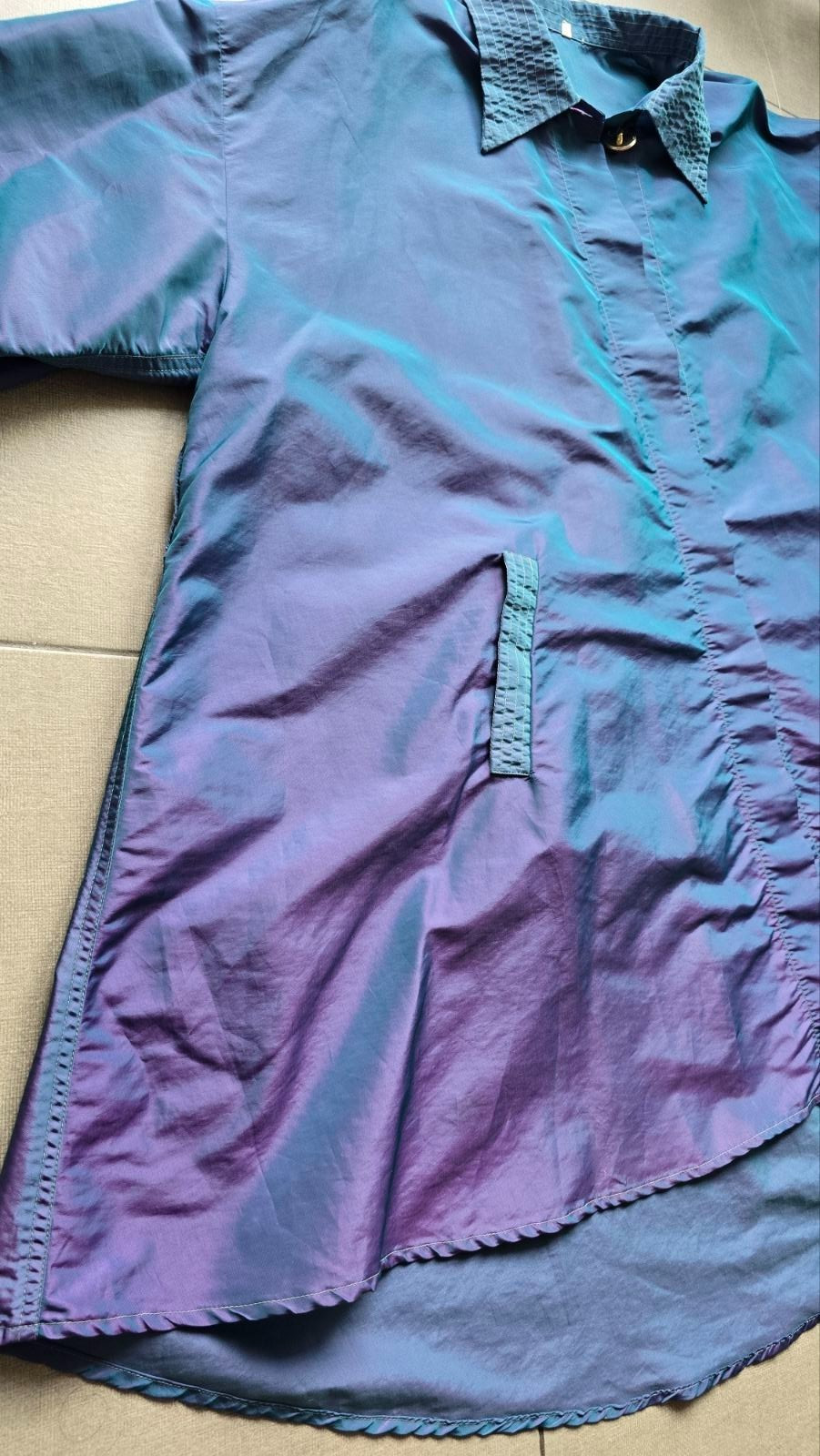 Vintage 70s Nylon Women Oversized Chameleon Cape Size 2 (M-L-XL-2XL)Made ITALY