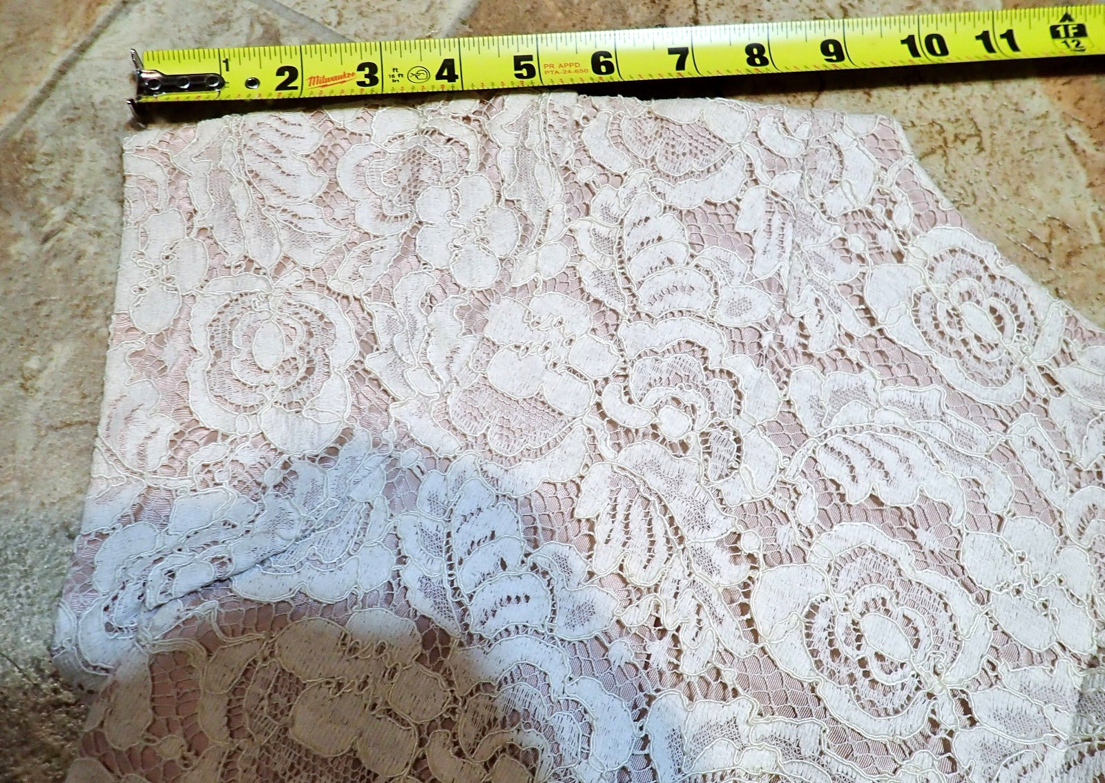 Vtg 1960s French Style Alencon Lace Sheath Cocktail Dress M Regal Zip Salmon Bow
