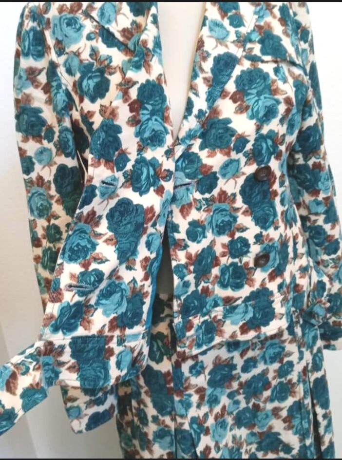VTG Japan Women’s Large Shirt Jacket Skirt Set Blue Floral Lined Fine Corduroy