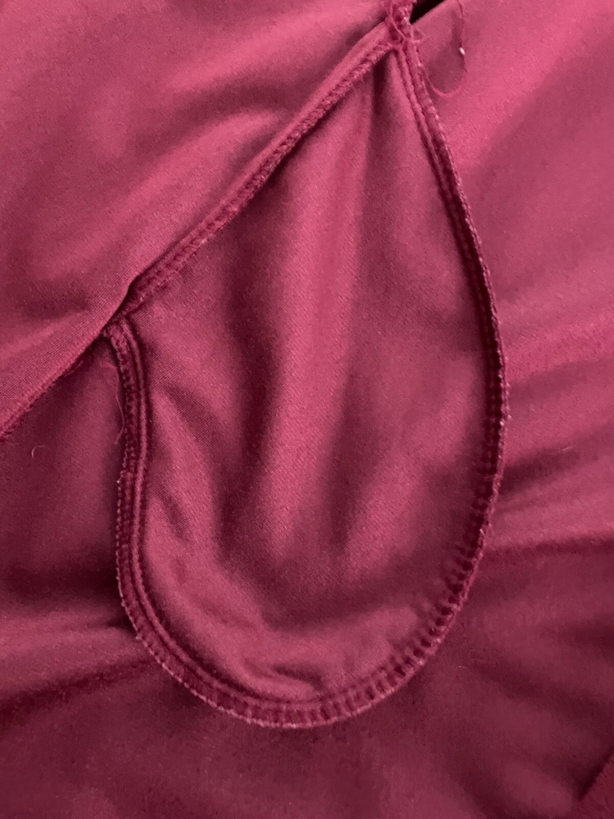 Vintage Jennifer Dale Long Fleece Belted Robe. Burgundy. Ladies 11.
