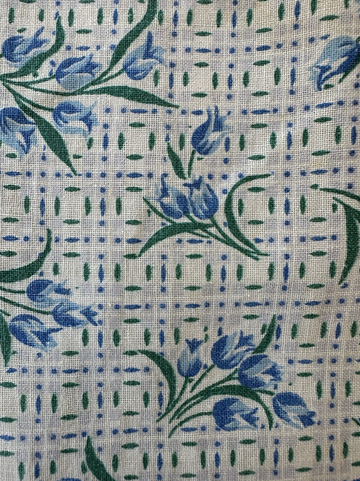 1930s 40s Feed Sack Skirt 28” Waist Blue Floral Tulip Grid Fabric Cotton MOP VTG