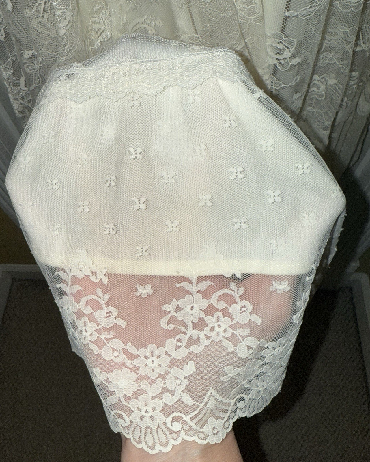 WOMENS VINTAGE VICTORIAN LACE MAXI IVORY OFF WHITE BOHO WEDDING DRESS 15 / 16