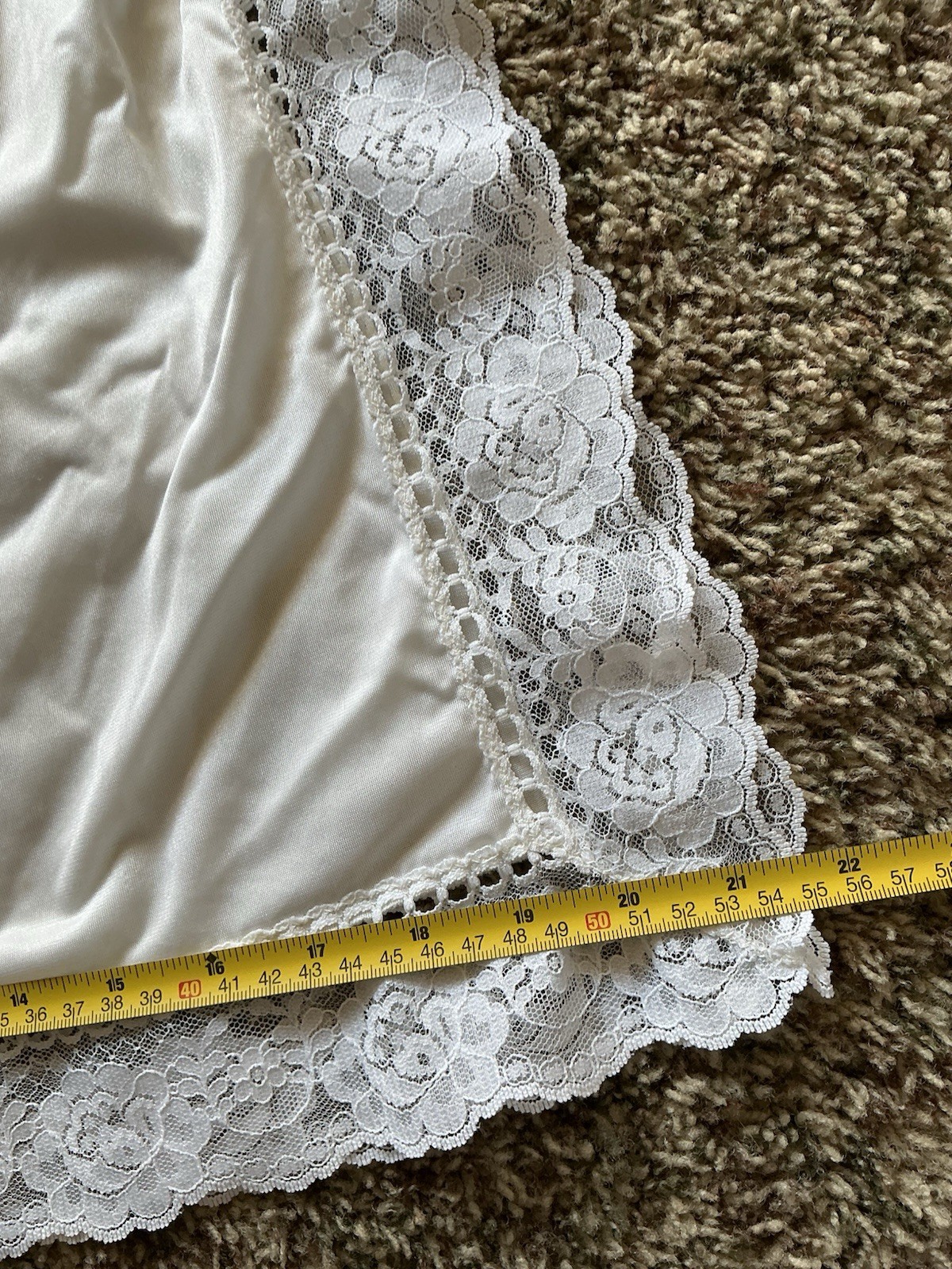 Vintage Mardor White Sz Medium 6 Nylon Tricot Lace Trim Slip GUC