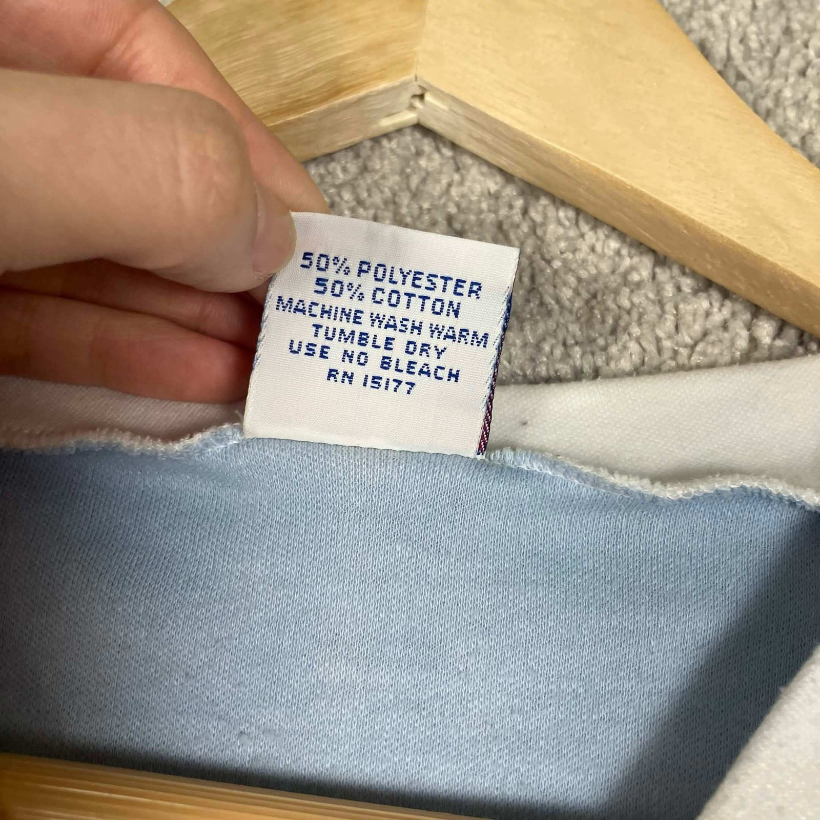 Vintage Le Riche Myrtle Beach SC V-Neck Shirt Light Blue Womens Large USA