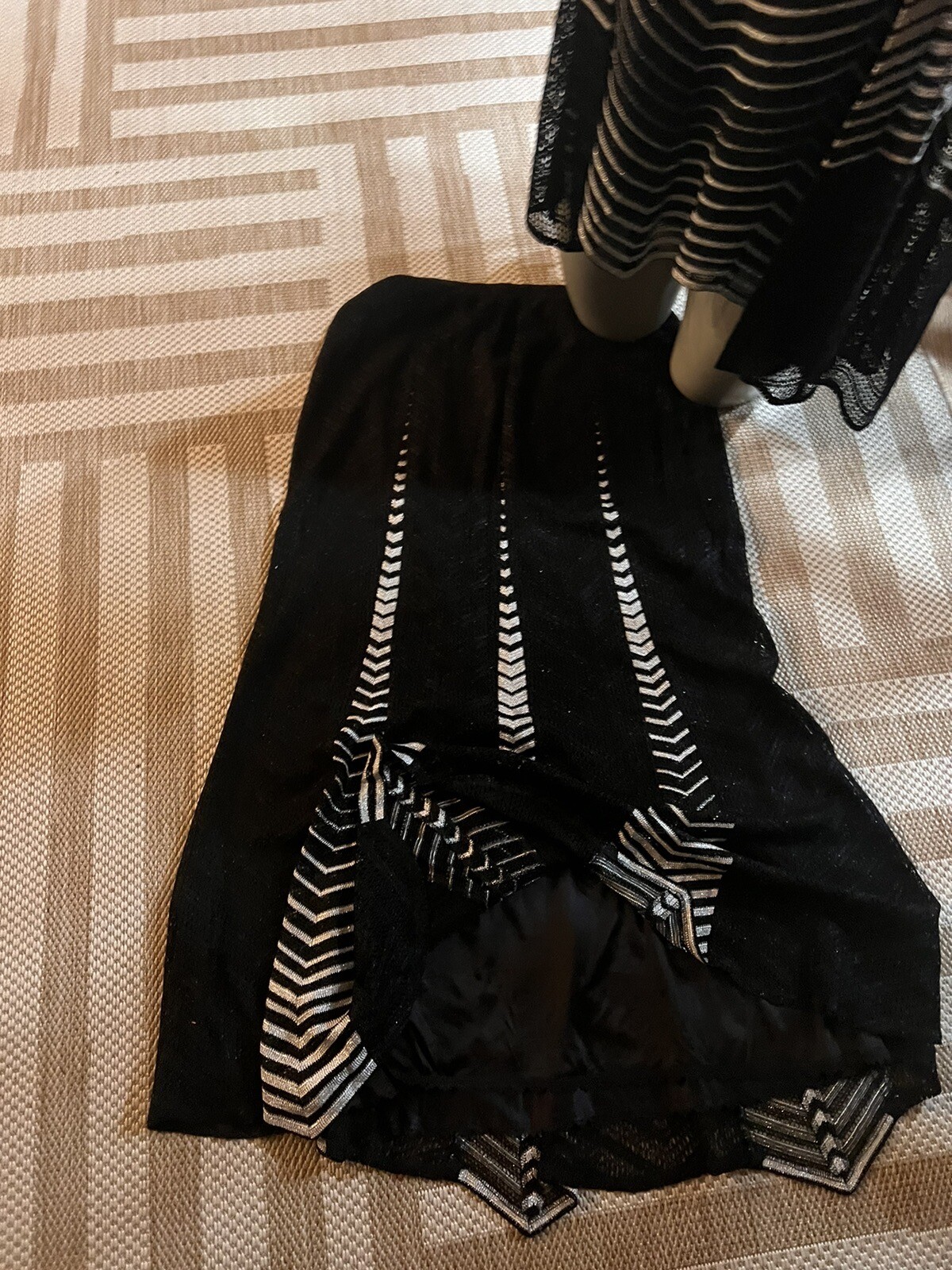 VINTAGE DAMIANOU Womens 3Pc.Skirt Set.Blk/ Silver Metallic 80s Formal USA.XL.