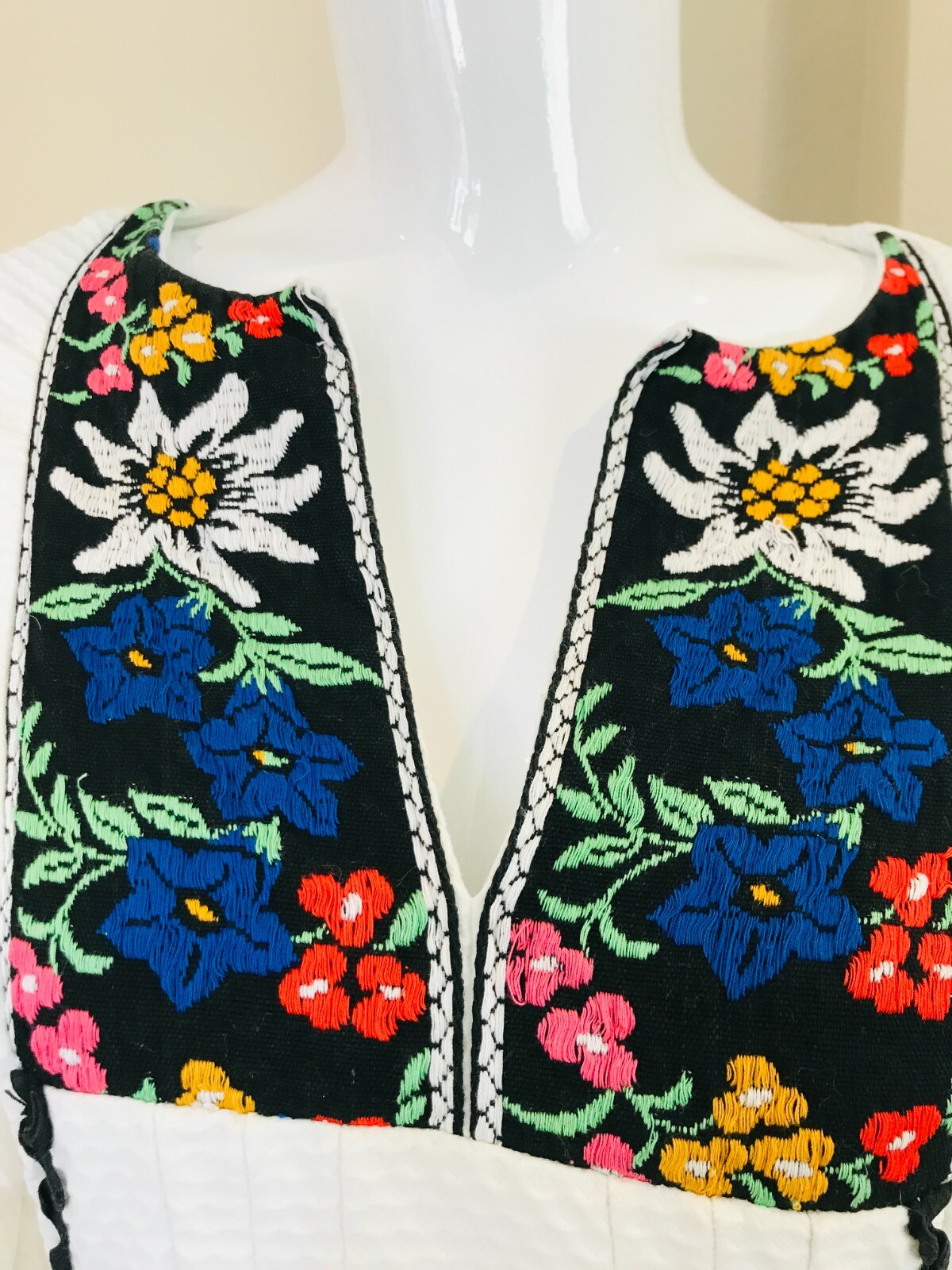 VINTAGE 1970’S ALFRED SHAHEEN MISS K SEER-SUCKER HIPPIE PRAIRIE DRESS EMBROIDER