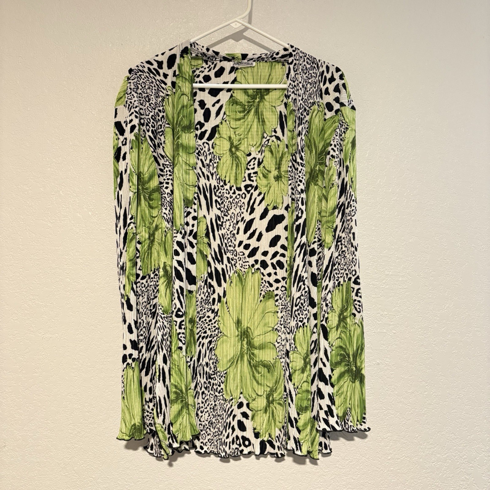 Matana Cardigan Women Plus 2X Open Front Lime Green Animal Print Floral Tropical