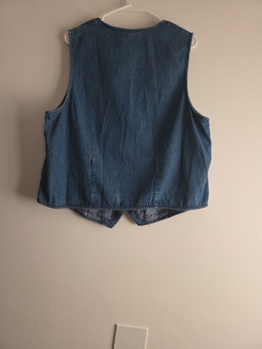 Vintage 90s Bobbie Brooks Blue embroidered Floral Demi Vest 14w/16w