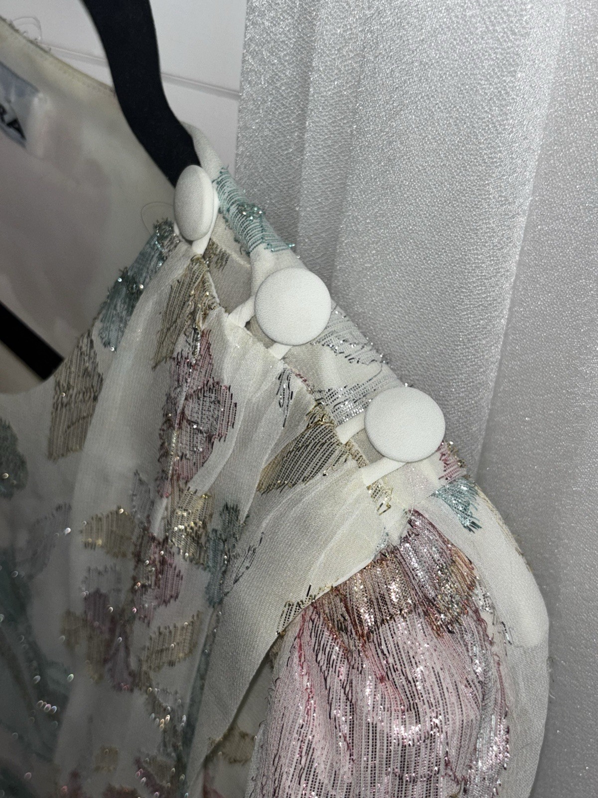Vintage Patra women’s Dressy wrap Blouse floral metallic shoulder pads size 12