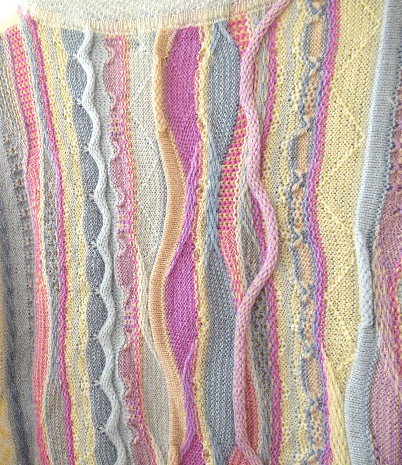 Vintage 80s 3D Pastel Wool Coogie Style Jumper Sweater Small Medium