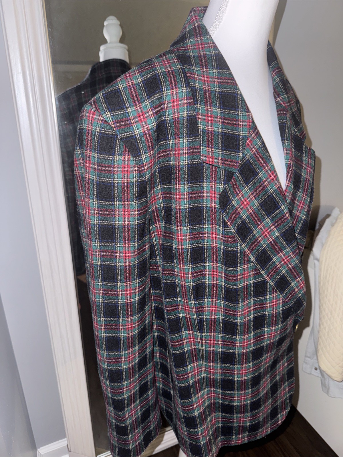 Pendleton Vintage Red, Green and Black Plaid 100% Virgin Wool Blazer