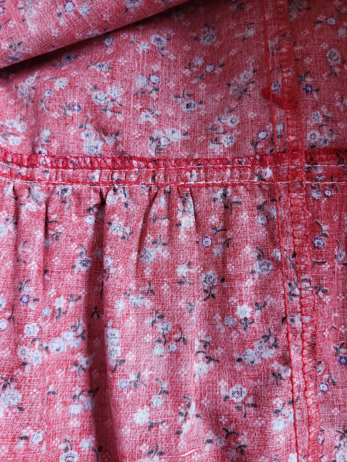 Vintage Gunne Sax Red /Blue Tiny flower Skirt. With Lace. Sz 13