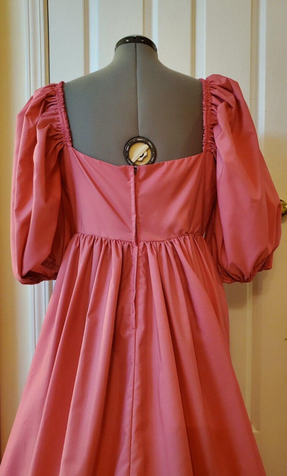 VTG Lorrie Deb San Francisco Pink Off Shoulder Cotttage Dress Balloon Sleeves