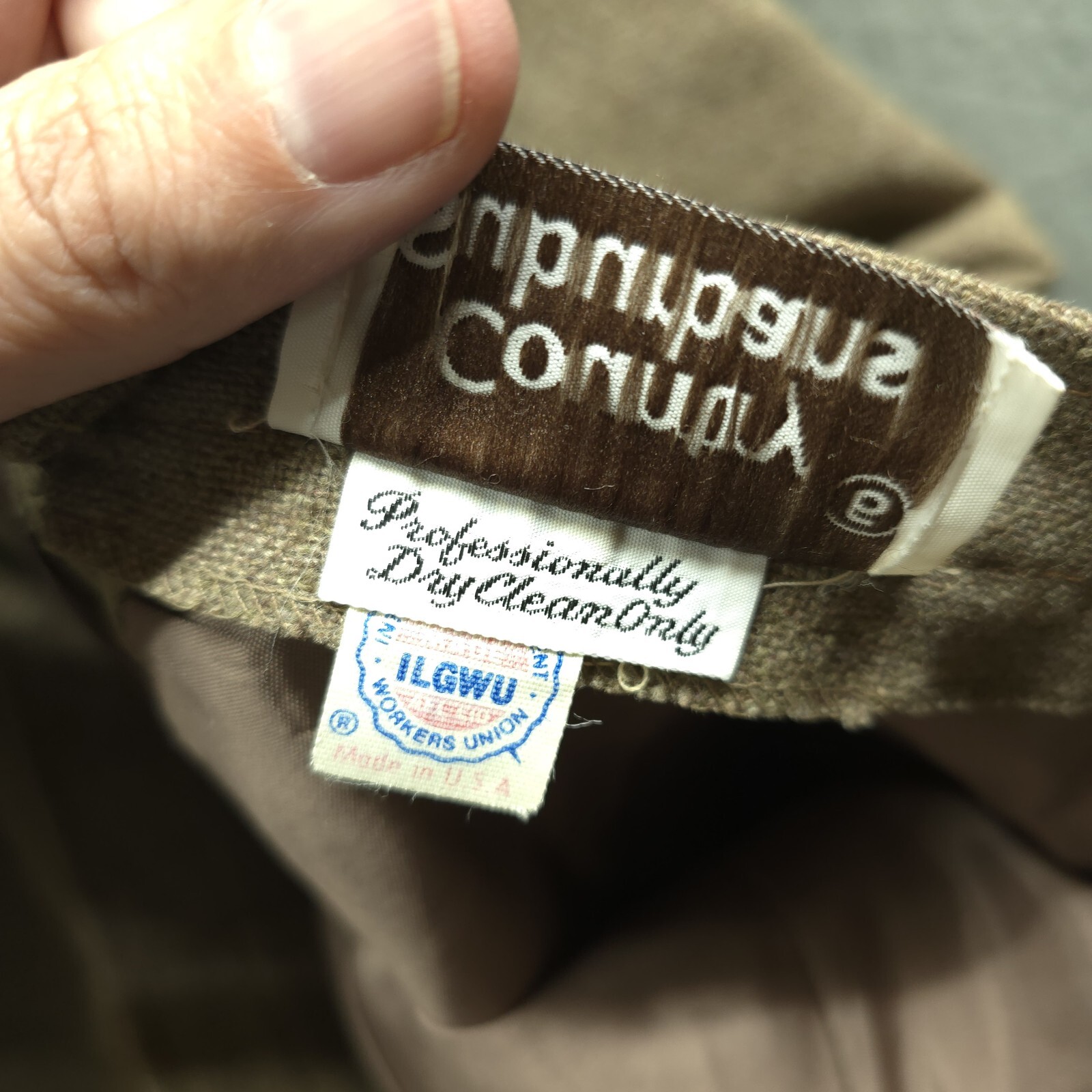 Vintage 1970’s Country Suburbans Size 6 Brown Wool MIDI Skirt Made In USA