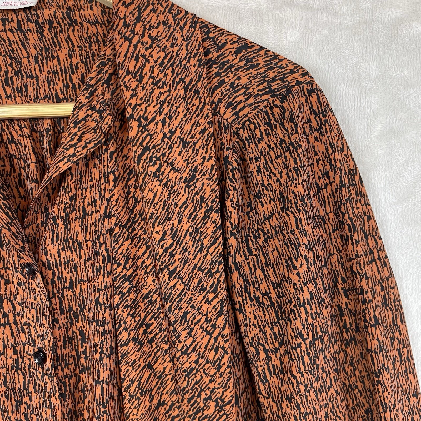 Vintage Bleyle 70s Secretary Blouse Pussybow Bark Print USA Made 6 Office Siren