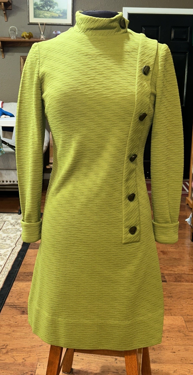 Vintage Retro Mod Dress 60s 70s Acacado Green Polyester Handmade Medium