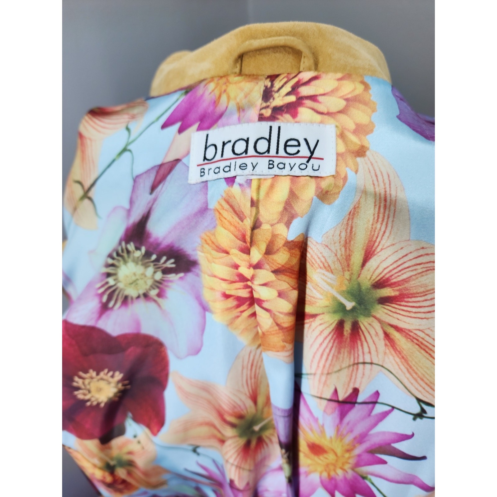 Y2K Vintage Bradley Bayou Butter Yellow Suede Trench Coat, Floral Lining – XL