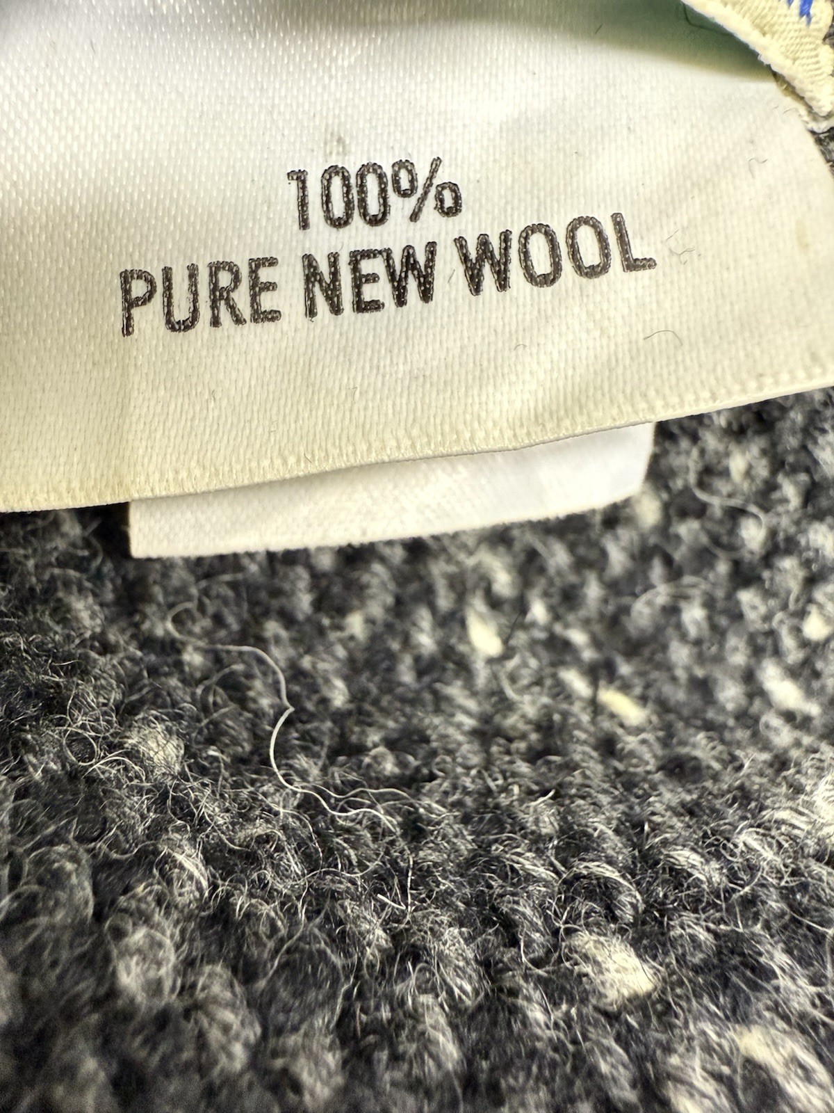 Vintage Jimmy Hourihan Gray Wool hooded cape.Black velvet hood lining. Sz F