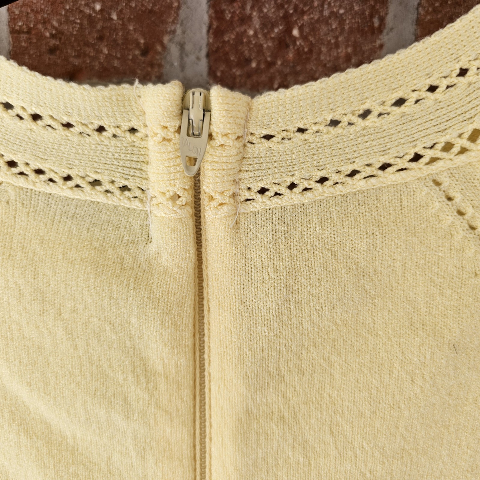 Vtg Designers Action Knit Yellow 100% Antron Nylon Short Sleeve T Shirt Top XL?