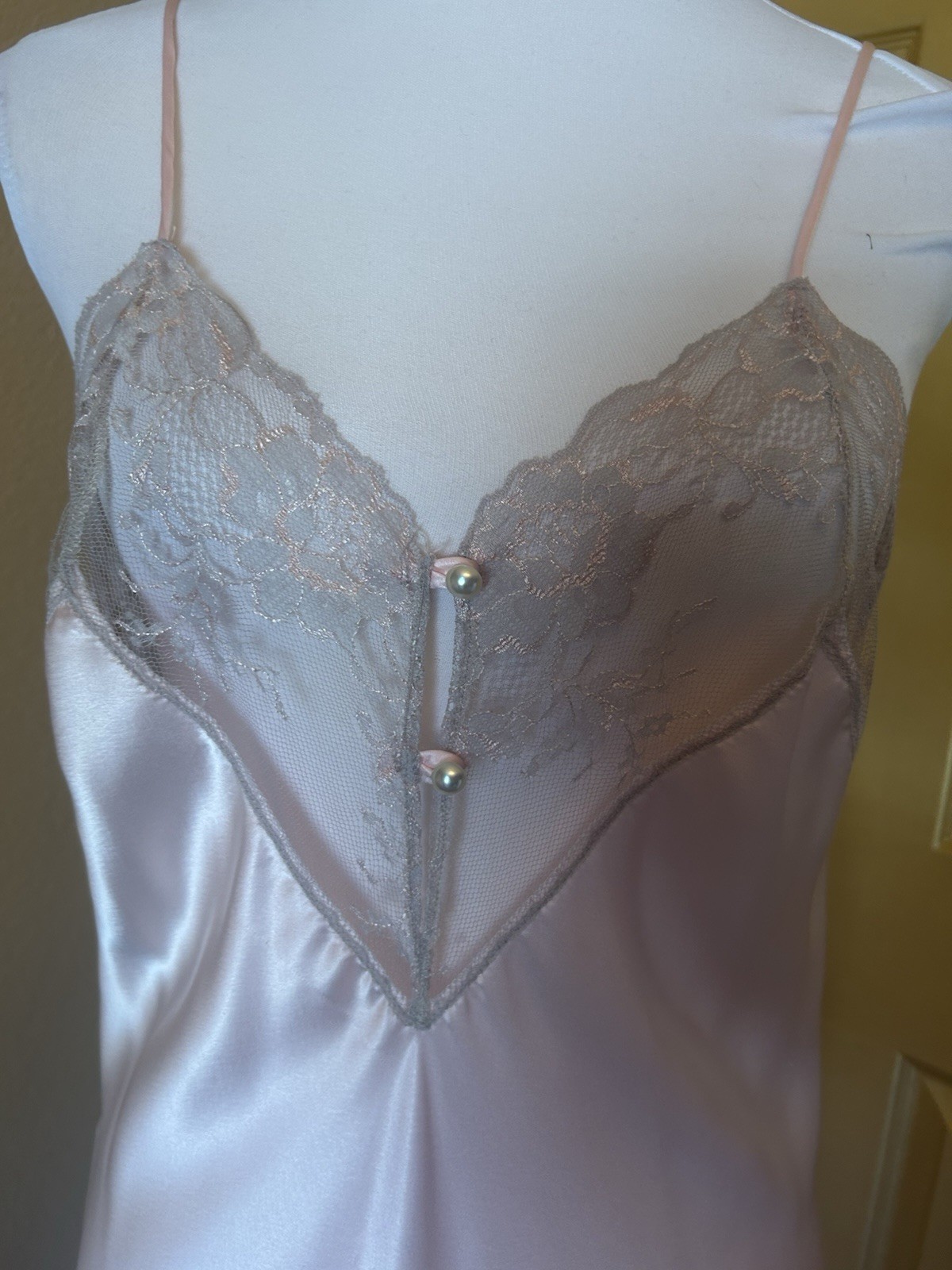vintage jenelle of california Nightgown & Robe.