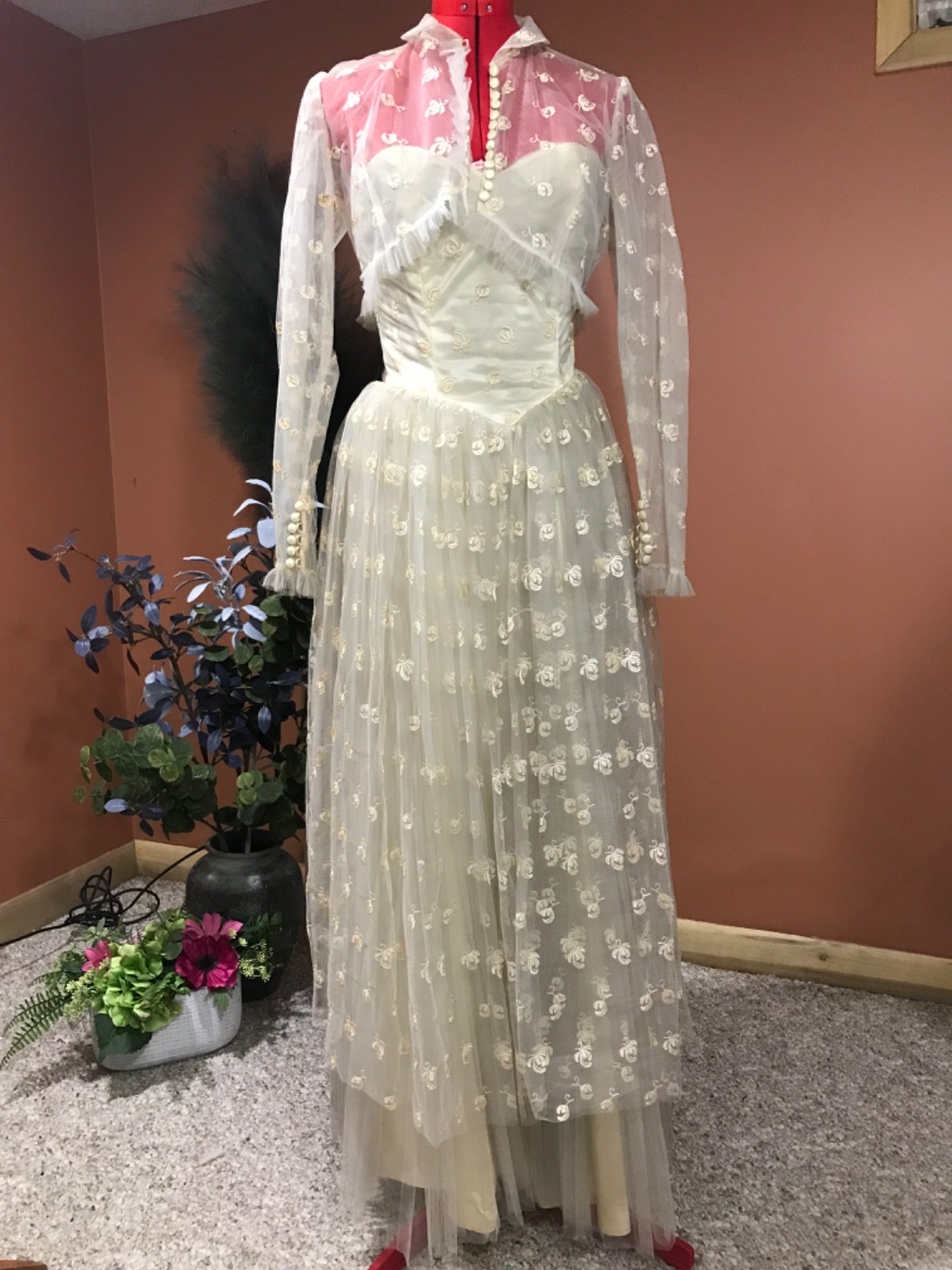 50’s ivory layered tulle lace overlay XS wedding dress with matching crop jacket