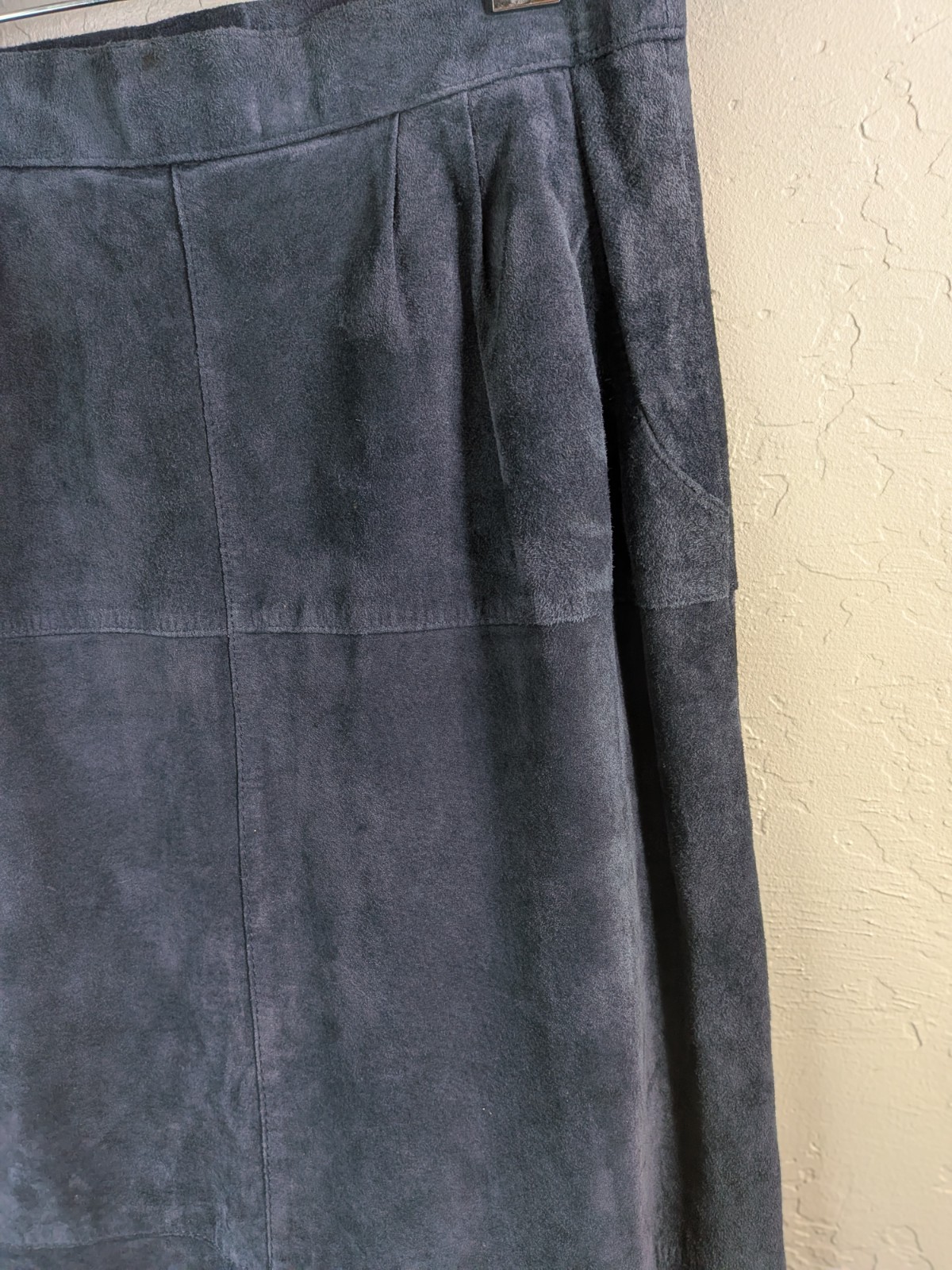 VTG Leather Suede Navy Blue Midi Skirt Western Chic Boho (Sz 12 Tag) 26 in waist