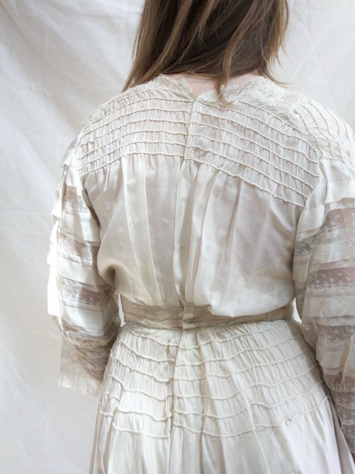 Antique Edwardian Silk Lace Dress Smocked Whitework Pigeon Breast 1900s 1890s