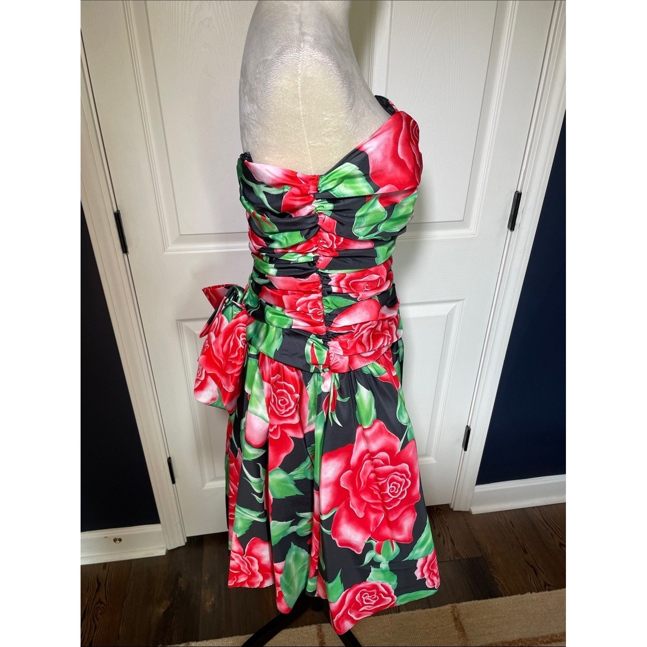NWT Vintage 80a Superstition Strapless Rose-Print Midi Dress Red Green Black Sz8