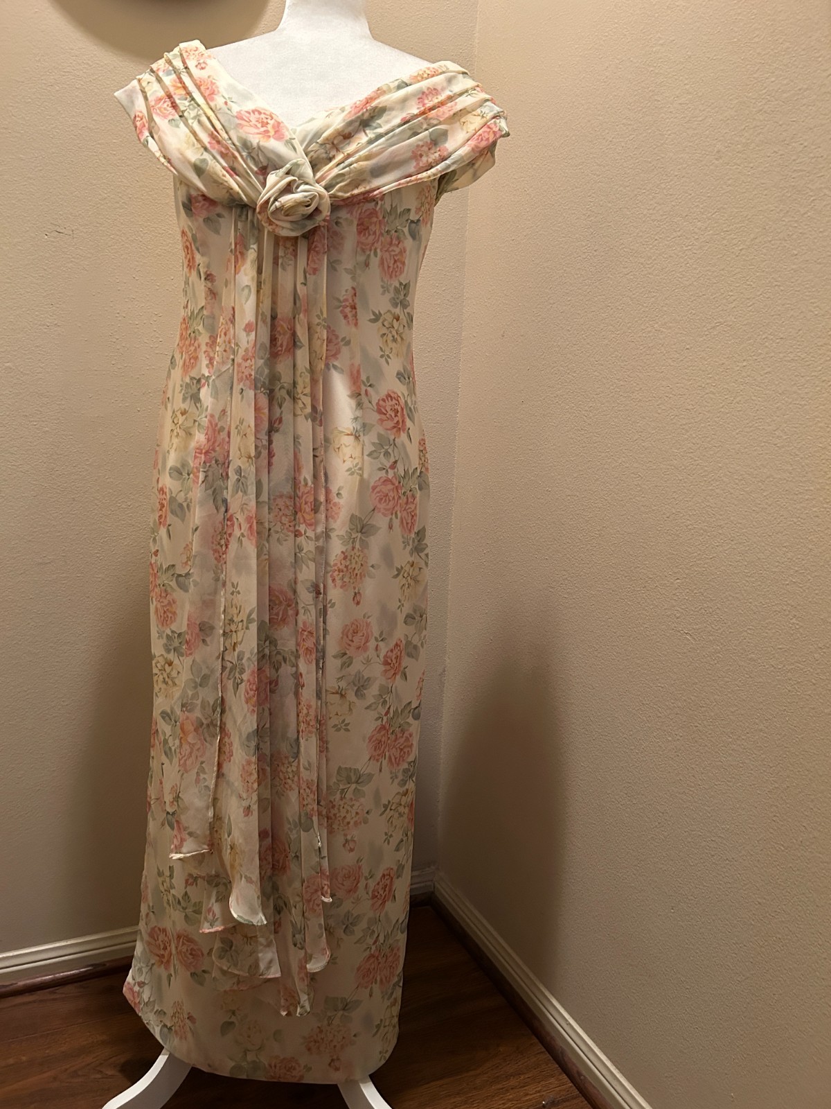 Vintage CDC Evening Maxi Floral Roses Tea Dress Size M made USA