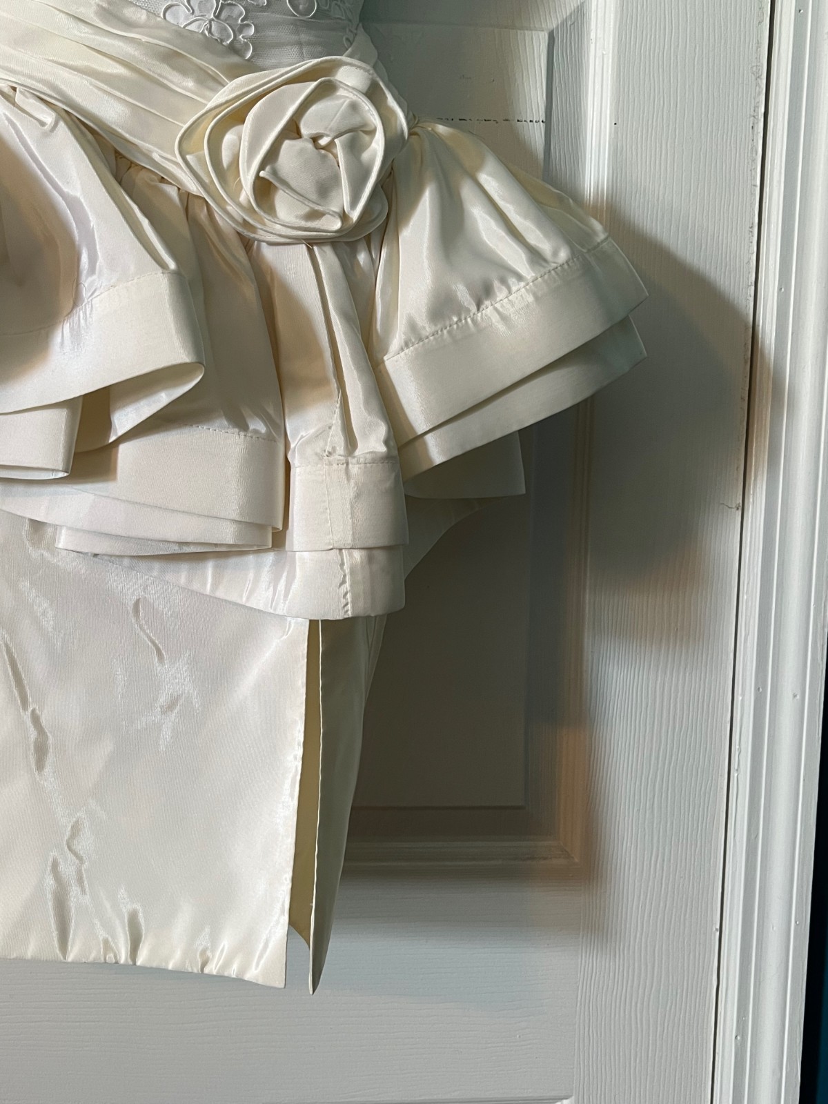 Vintage TADASHI SHOJI Lace and Taffeta Tiered PROM COCKTAIL DRESS 1980s NOS