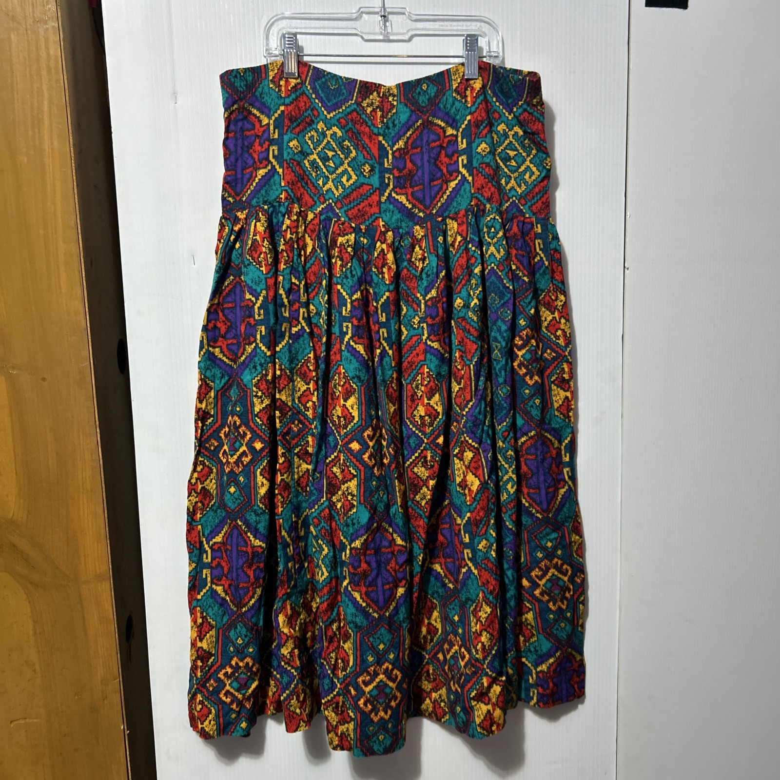 1980s/90s Size 10 Jo Hardin Multicolored Midi Skirt w Geometric. Y2K. Pleated