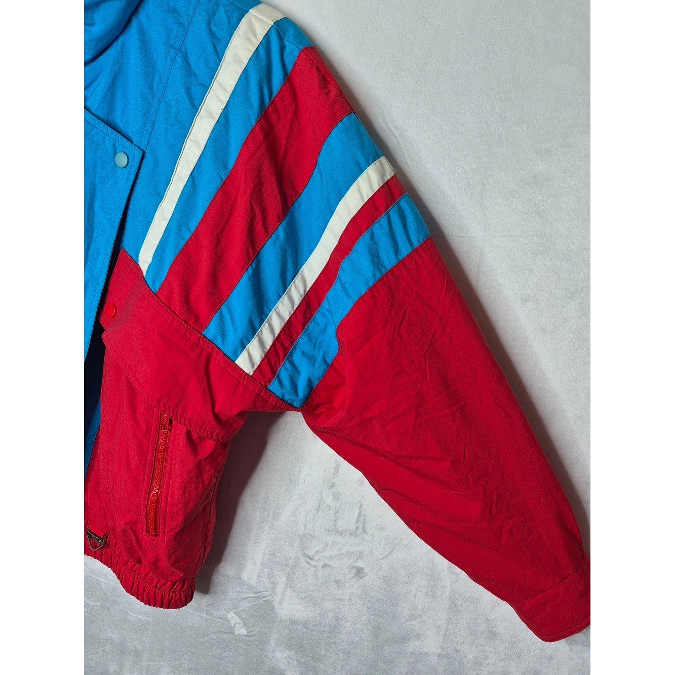 Vintage 80s Tyrolia by HEAD Colorblock Ski Jacket Blue Red Womens Small