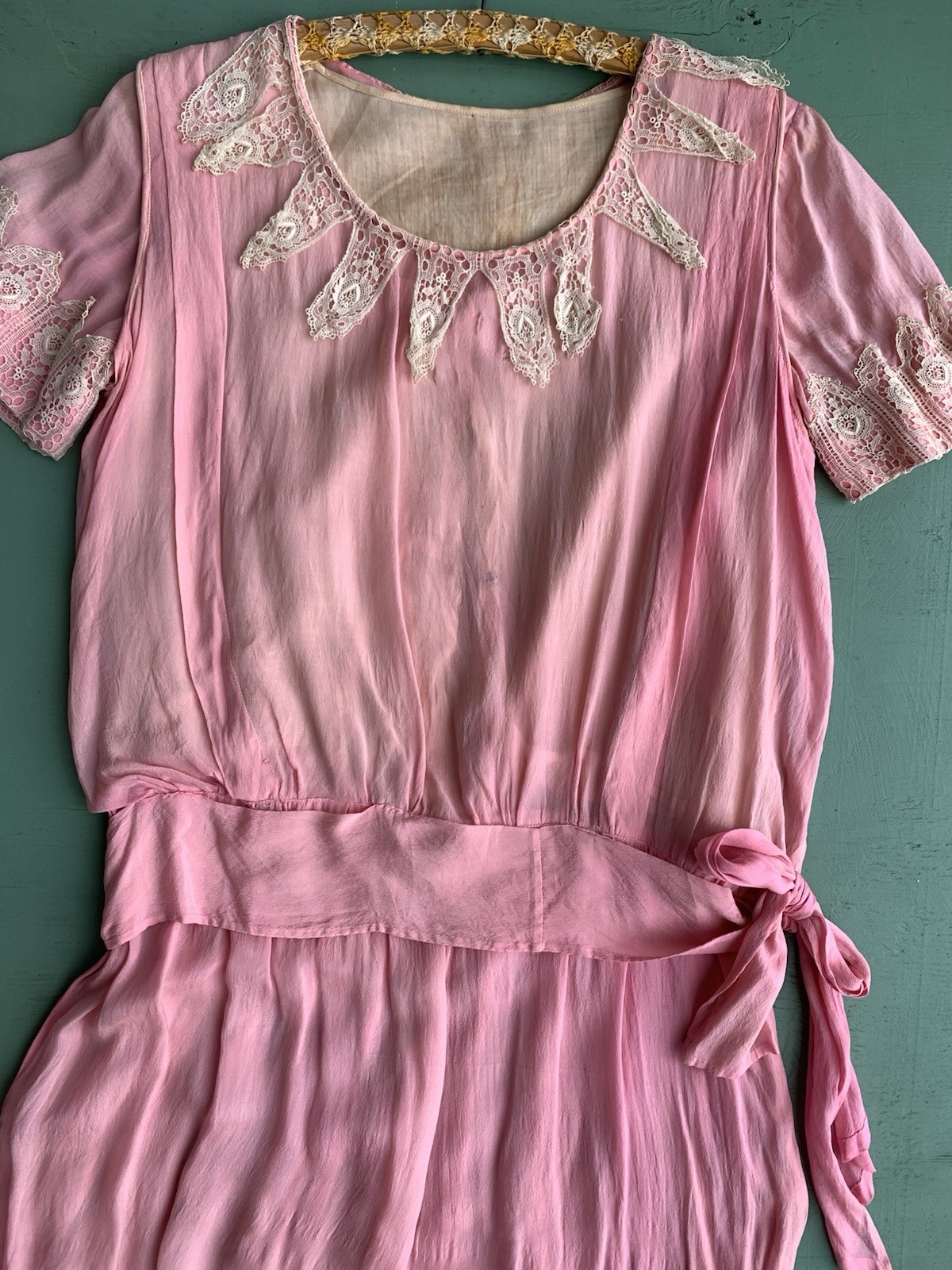 Antique 1920s Bubblegum Pink Silk Dress Lace Trim Size XS S