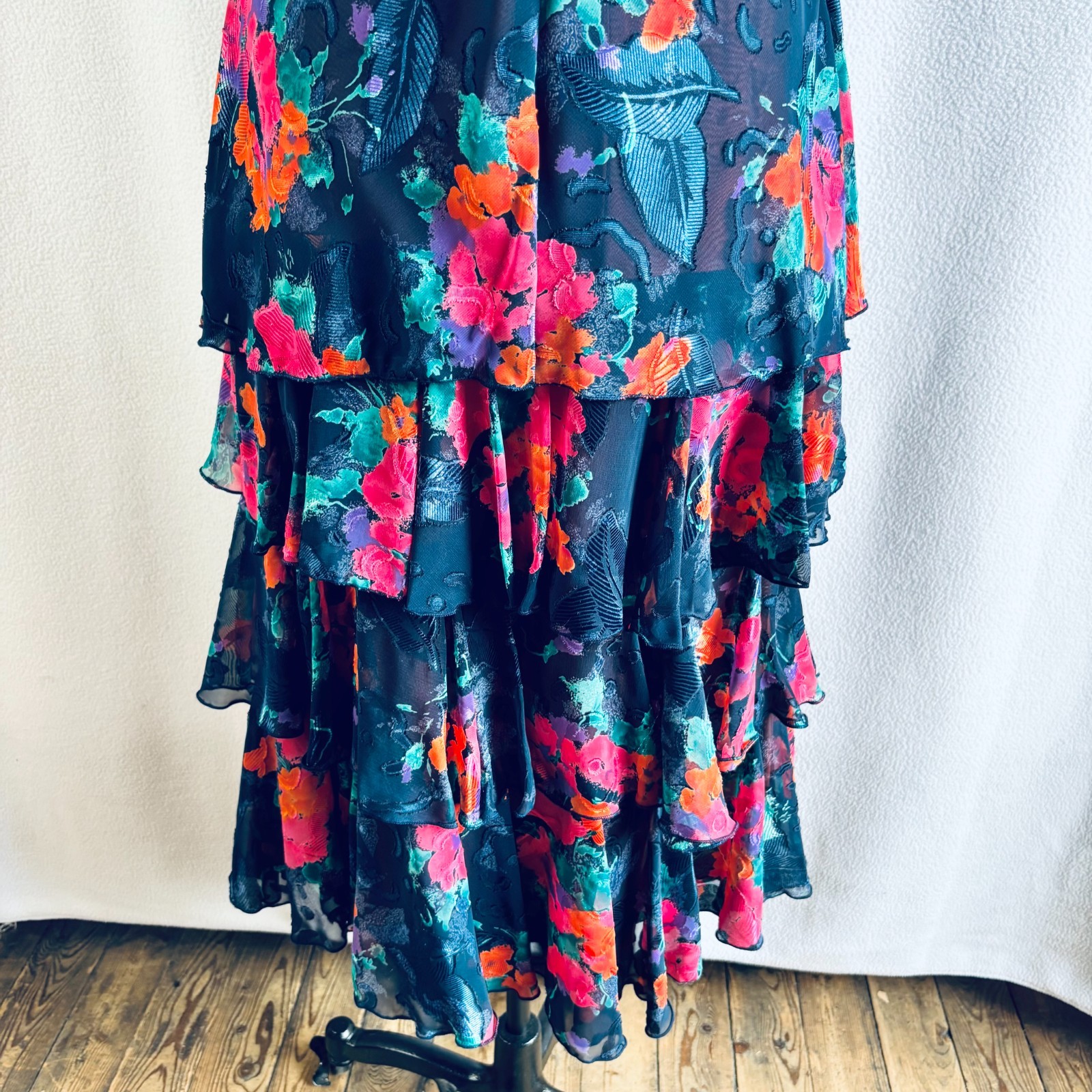 Vintage 1980s 1990s Does 1930s Blue Floral Flowing Party Dress