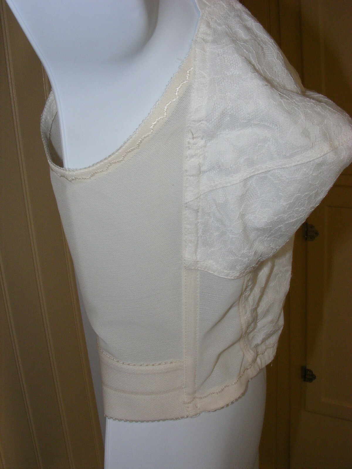 60S LONG LINE BRA PLAYTEX 36B #259 LIVING STRETCH BRA DEADSTOCK IN BOX LACE CUPS