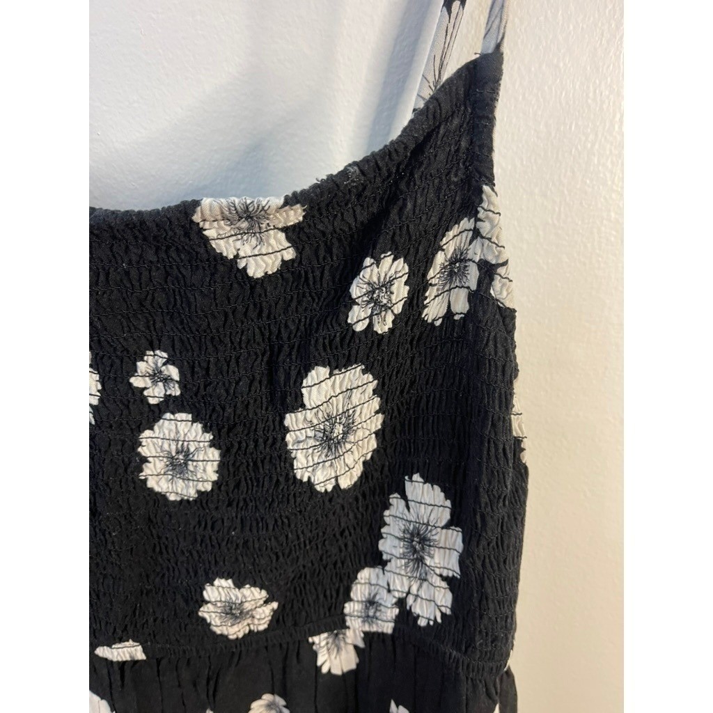 SO Black White Floral Smocked Bodice Sundress XL Adjustable Spaghetti Straps