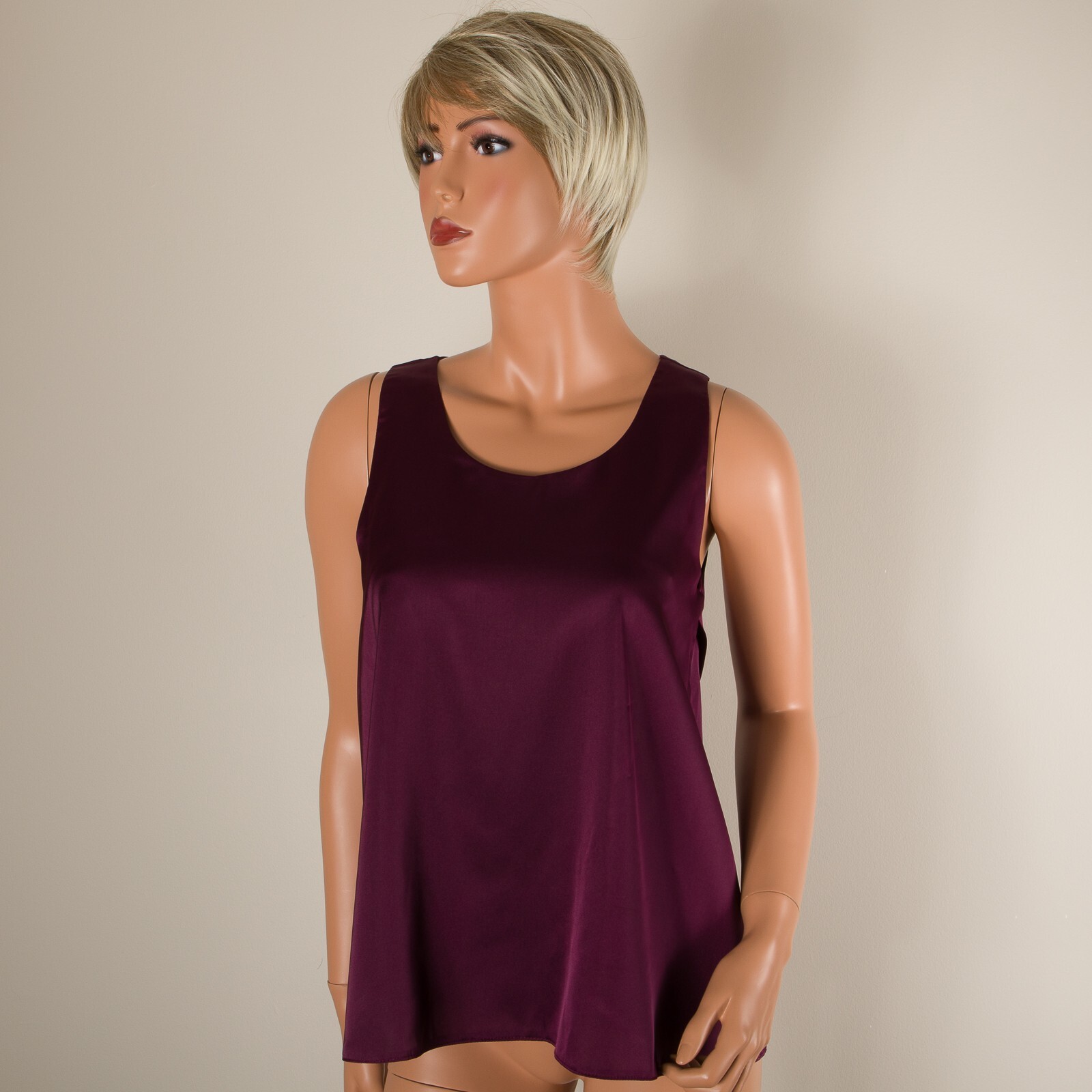 💖 Unbranded Burgundy Tank Top Cami Shirt M Smooth Silky Satin Open Back
