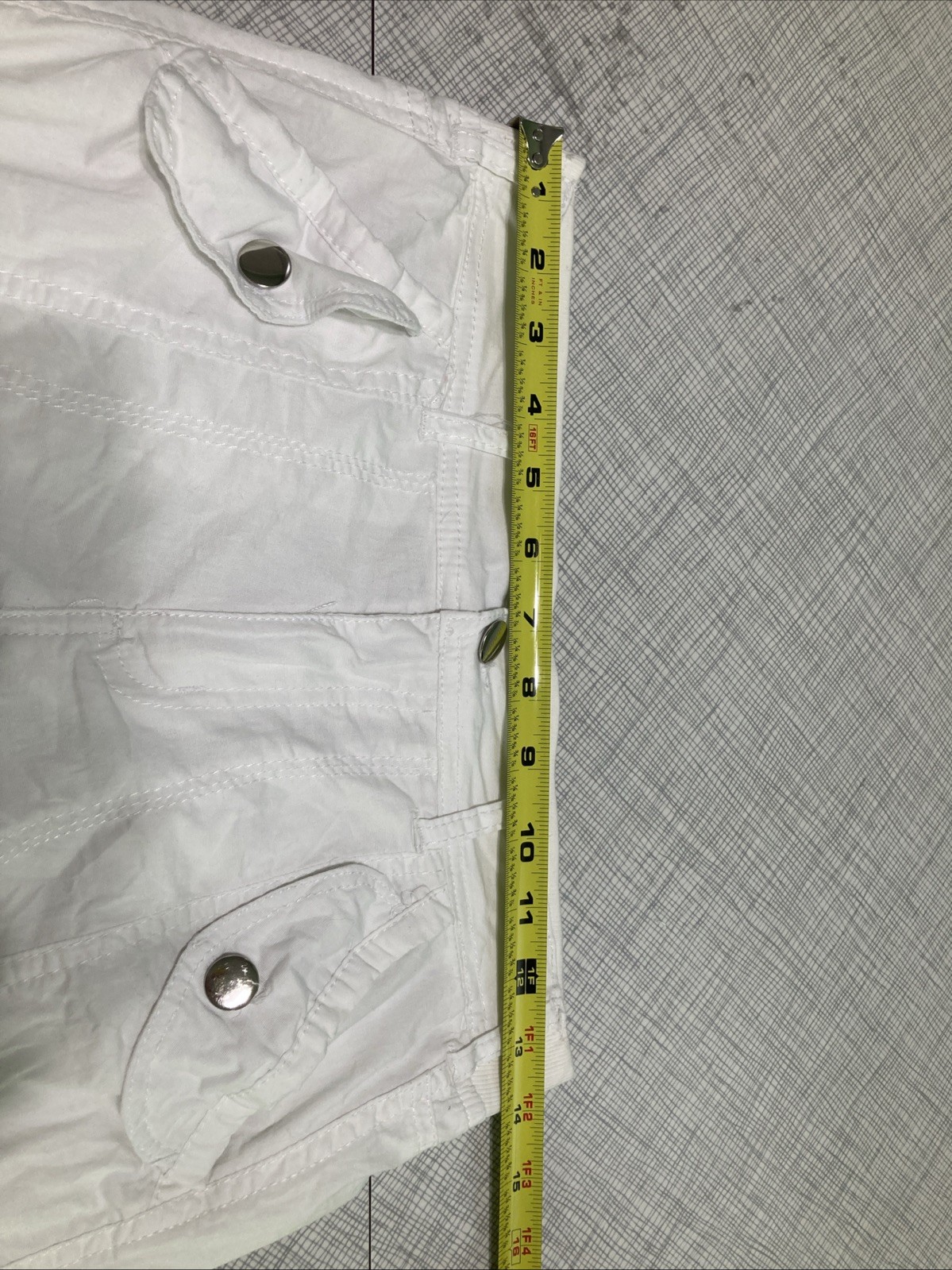 Vtg Y2K Jazzie White Cargo Capris Juniors M 14” Waist Grunge Utility Crop Zipper