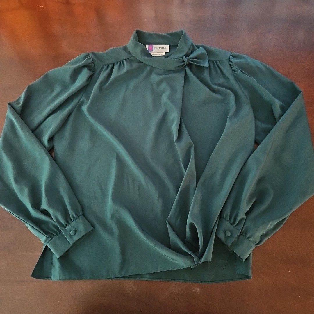 VINTAGE Prophecy Blouse Shirt Top Size M 10 green Ruffle Accent Polyester Sheer