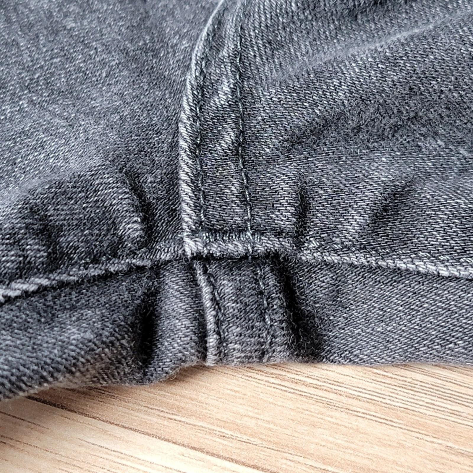 Moussy Vintage Jeans Womens 30×27 Gray Skinny Denim Distressed Whiskering Japan
