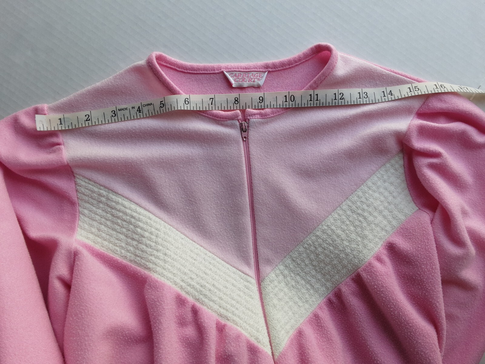 VTG Carriage Court Long Housecoat Pink Women’s Medium Single Pocket Robe