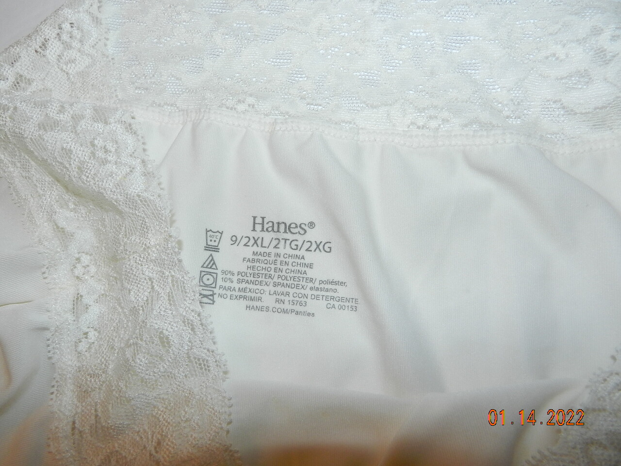 Hanes tagless 9/2XL lace trimmed hi-cut briefs White NWOT